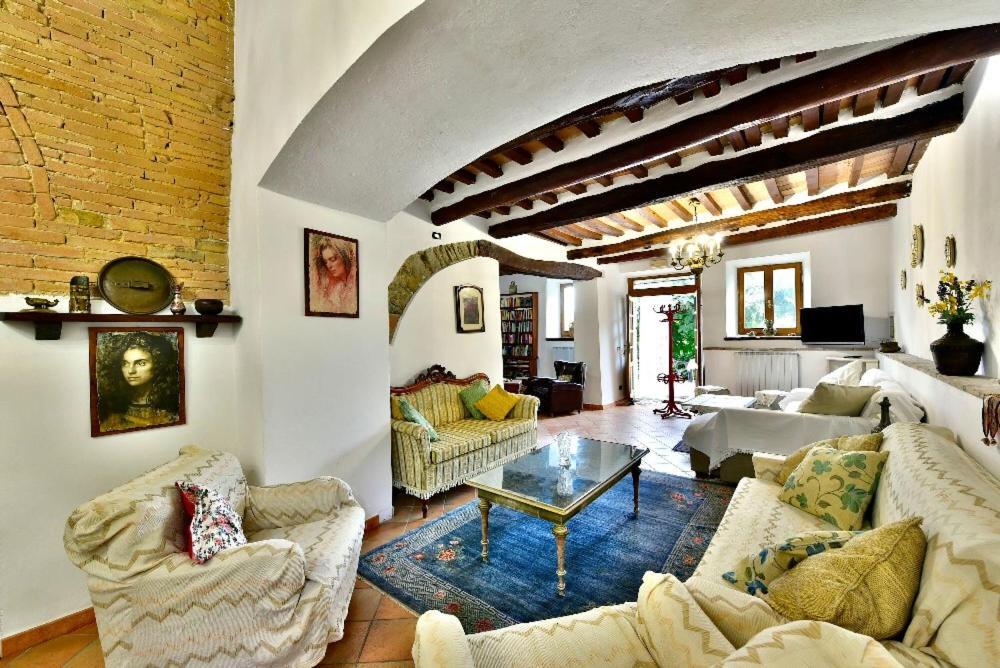 Casa di campagna Corvaia